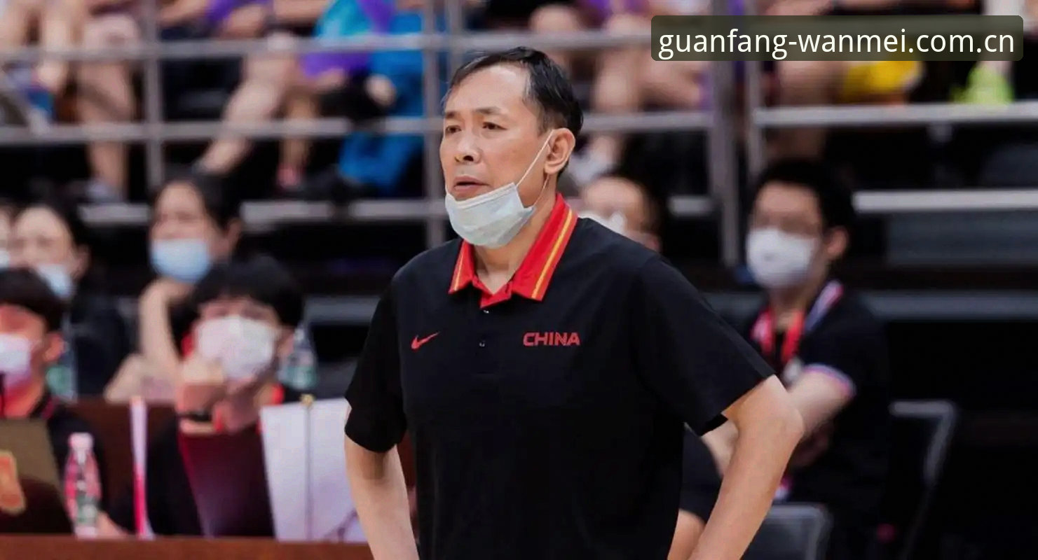 北京男篮换帅谜底揭晓，李楠接任许利民成为新任主教练